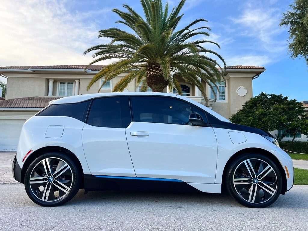 2015 BMW i3 W/ RANGE EXTENDER - Image 3